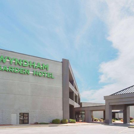 Wyndham Garden Conference Center Champaign - Urbana Otel Dış mekan fotoğraf