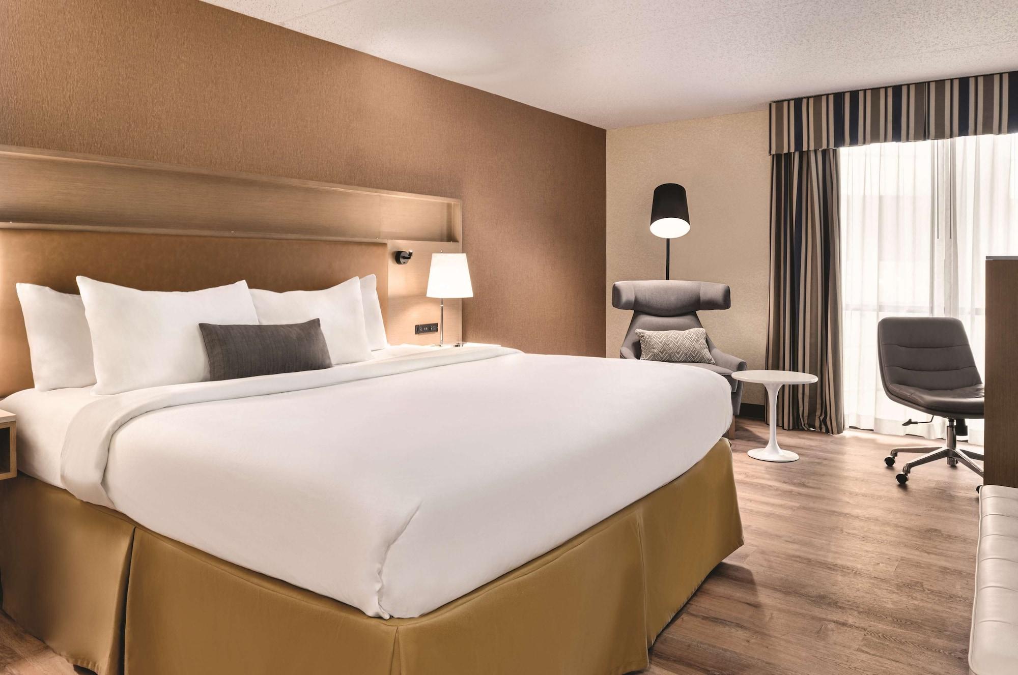 Wyndham Garden Conference Center Champaign - Urbana Otel Dış mekan fotoğraf